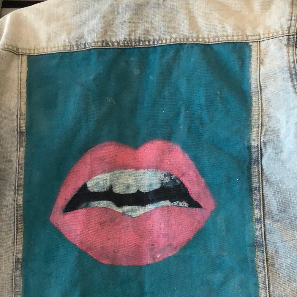 Jean jacket - Picture 5 of 5